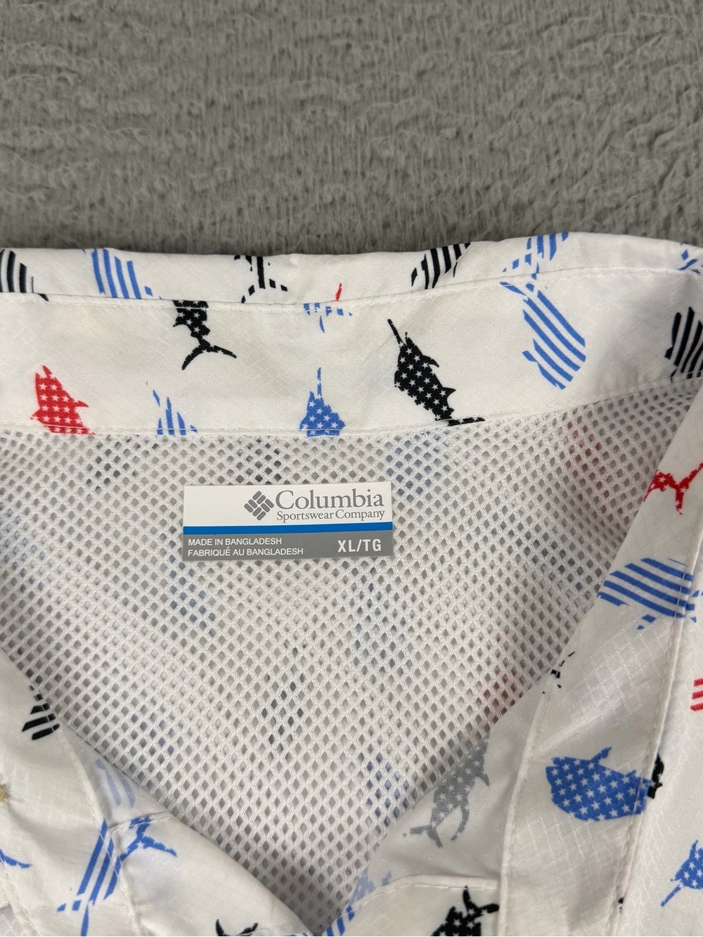 Columbia PFG Super Slack Tide Camp Shirt Mens XL White Fish Patriotic Vented - Picture 7 of 9